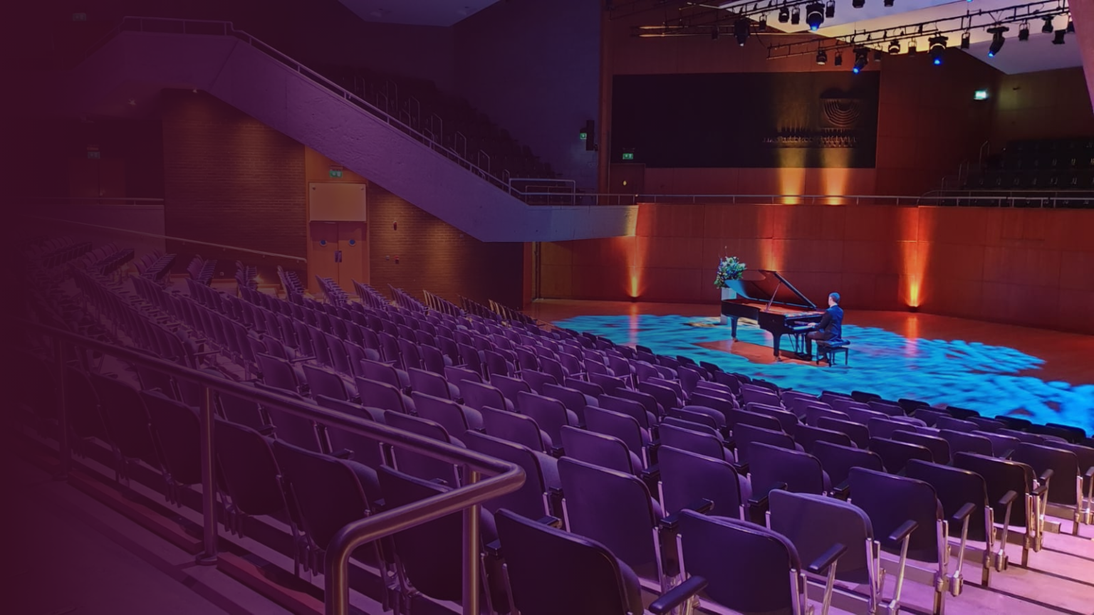 BOX OFFICE SALES ASSISTANT UCH.ie